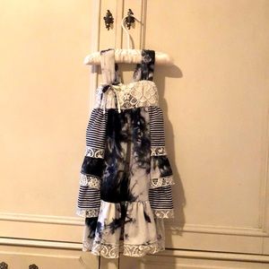 New with tags Size 3-4T navy and white jumpsuit